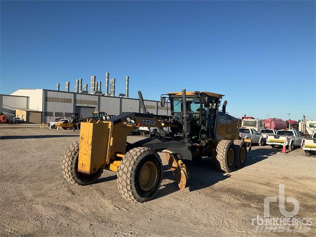 John Deere 772G Graders