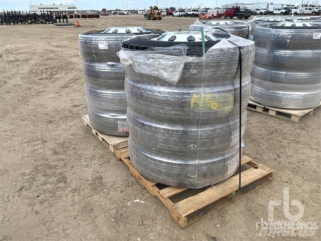 Kapsen HS208 Tyres, wheels and rims