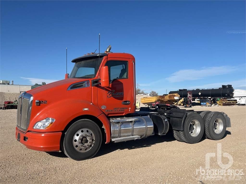 Kenworth T-680 Tractor Units