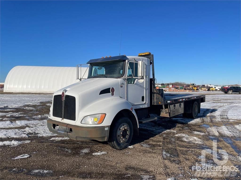 Kenworth T300 Flatbed / Dropside trucks