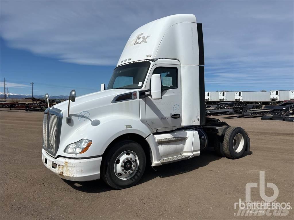 Kenworth T680 Tractor Units