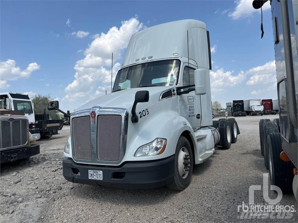 Kenworth T680 Tractor Units