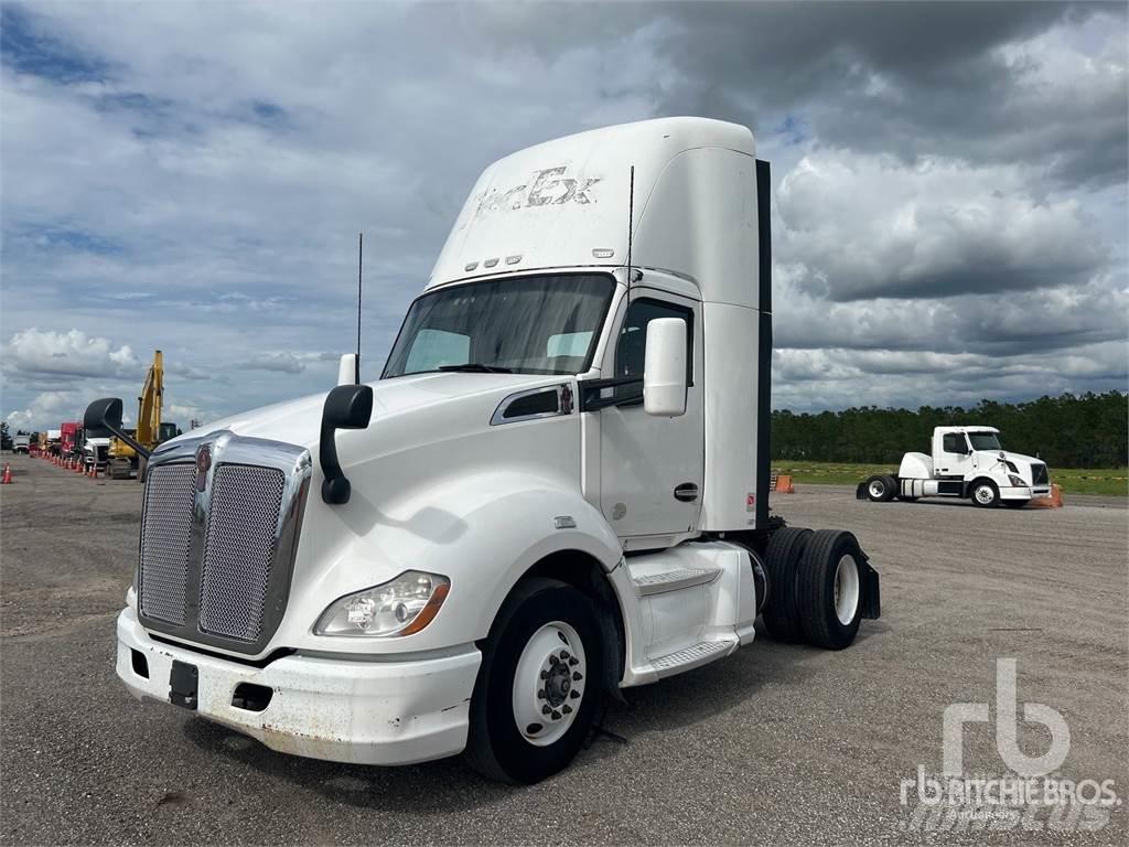 Kenworth T680 Tractor Units