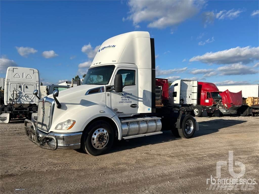 Kenworth T680 Tractor Units