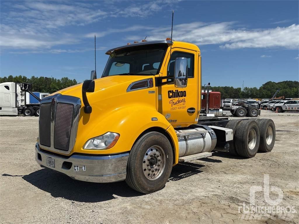 Kenworth T680 Chassis Cab trucks