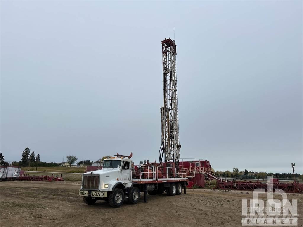 Kenworth T800 Mobile drill rig trucks