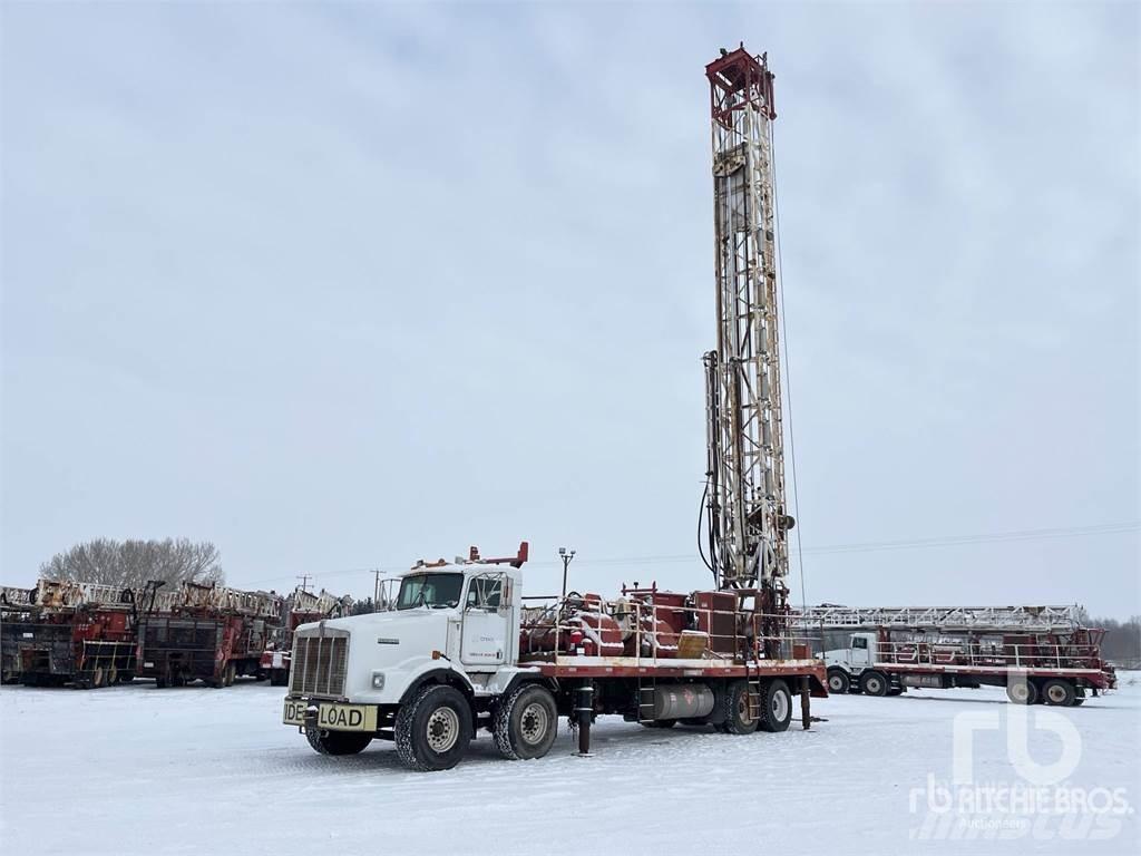 Kenworth T800 Mobile drill rig trucks
