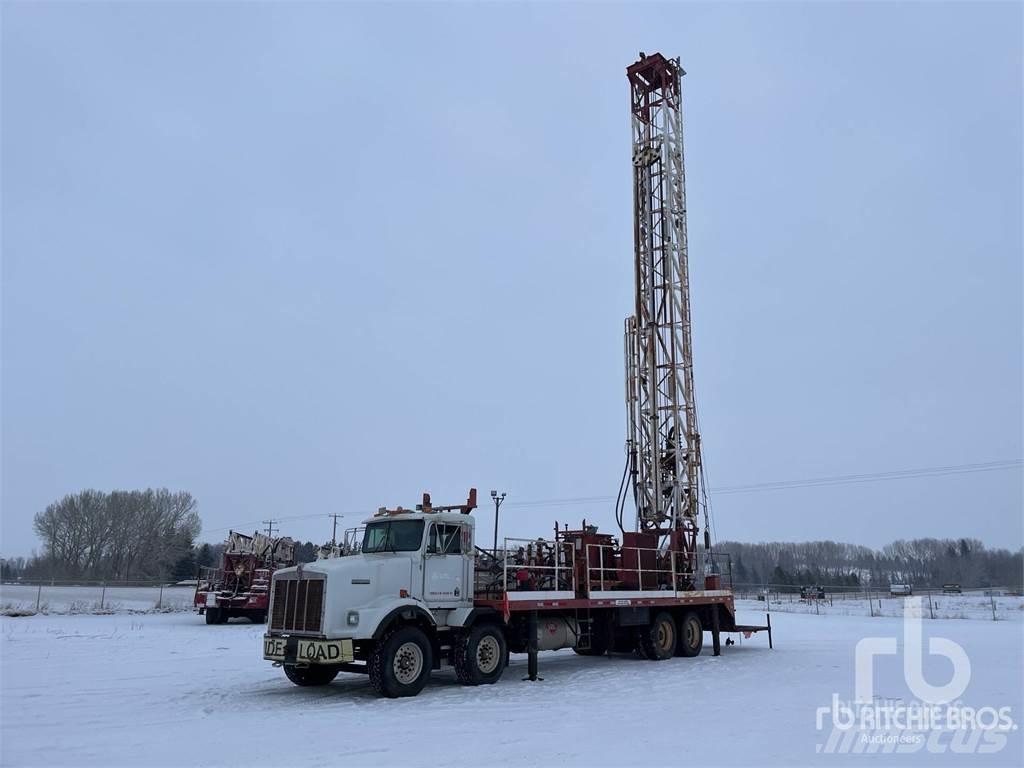 Kenworth T800 Mobile drill rig trucks