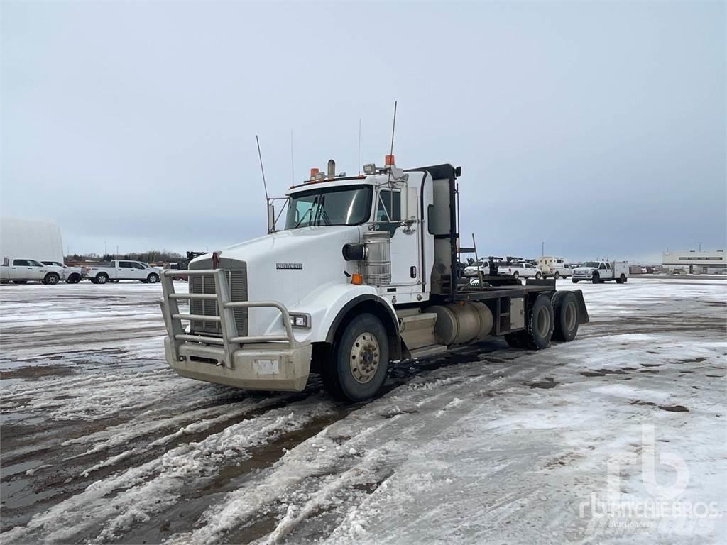 Kenworth T800 Beavertail Flatbed / winch trucks