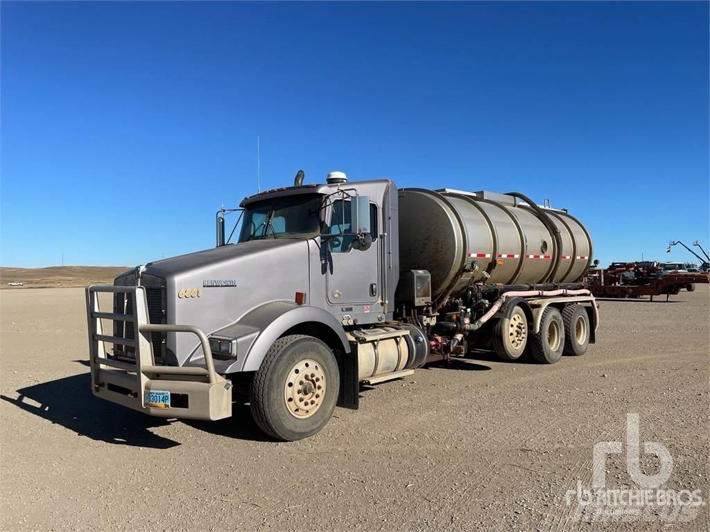 Kenworth T800 Combi / vacuum trucks
