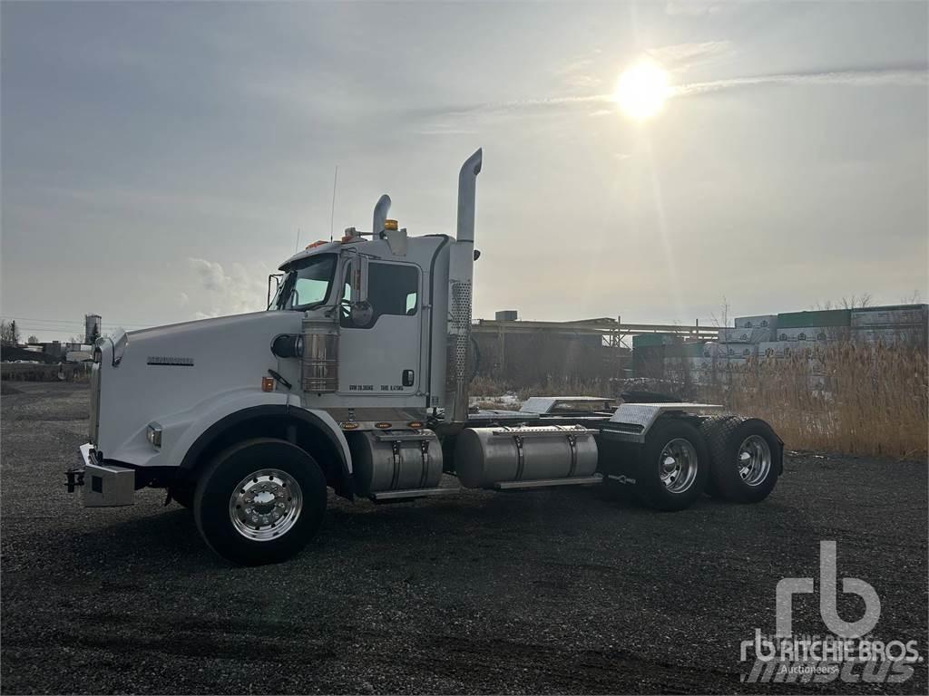 Kenworth T800 Tractor Units