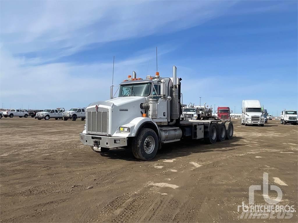 Kenworth T800 Beavertail Flatbed / winch trucks
