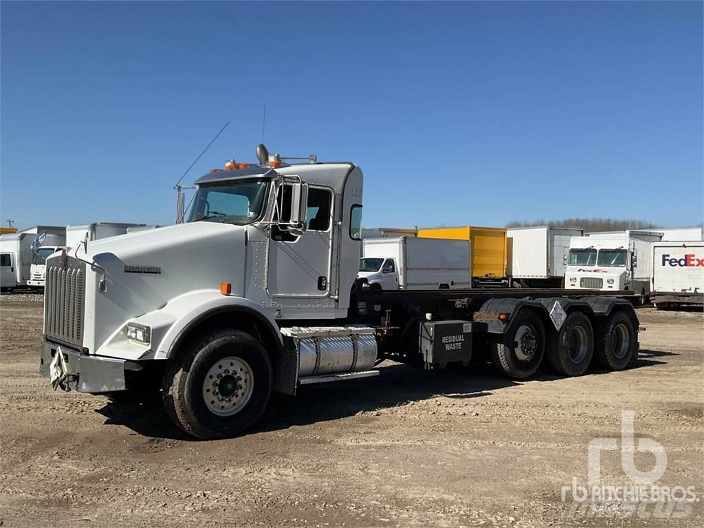 Kenworth T800 Cable lift demountable trucks