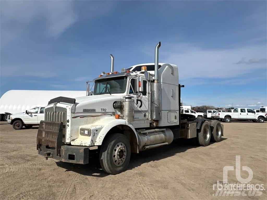 Kenworth T800 Beavertail Flatbed / winch trucks