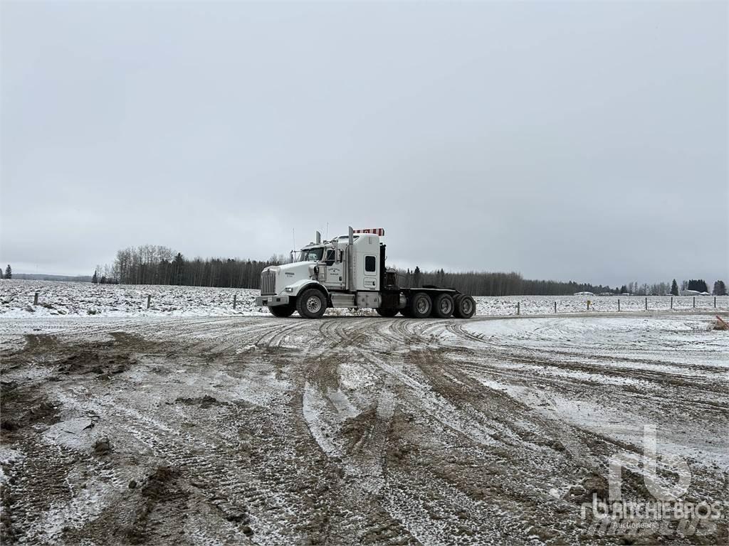 Kenworth T800 Beavertail Flatbed / winch trucks