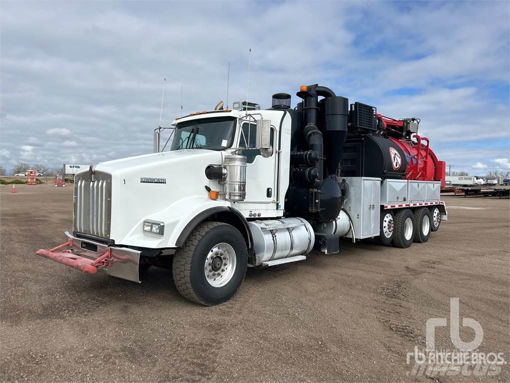 Kenworth T800 Combi / vacuum trucks