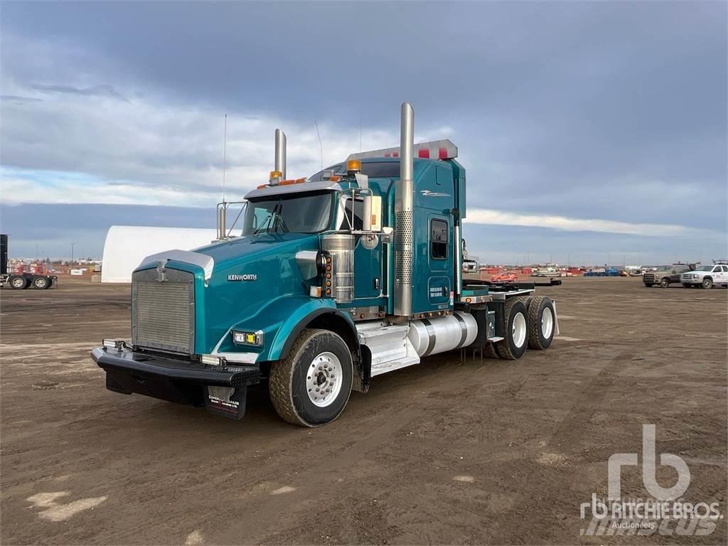 Kenworth T800 Beavertail Flatbed / winch trucks