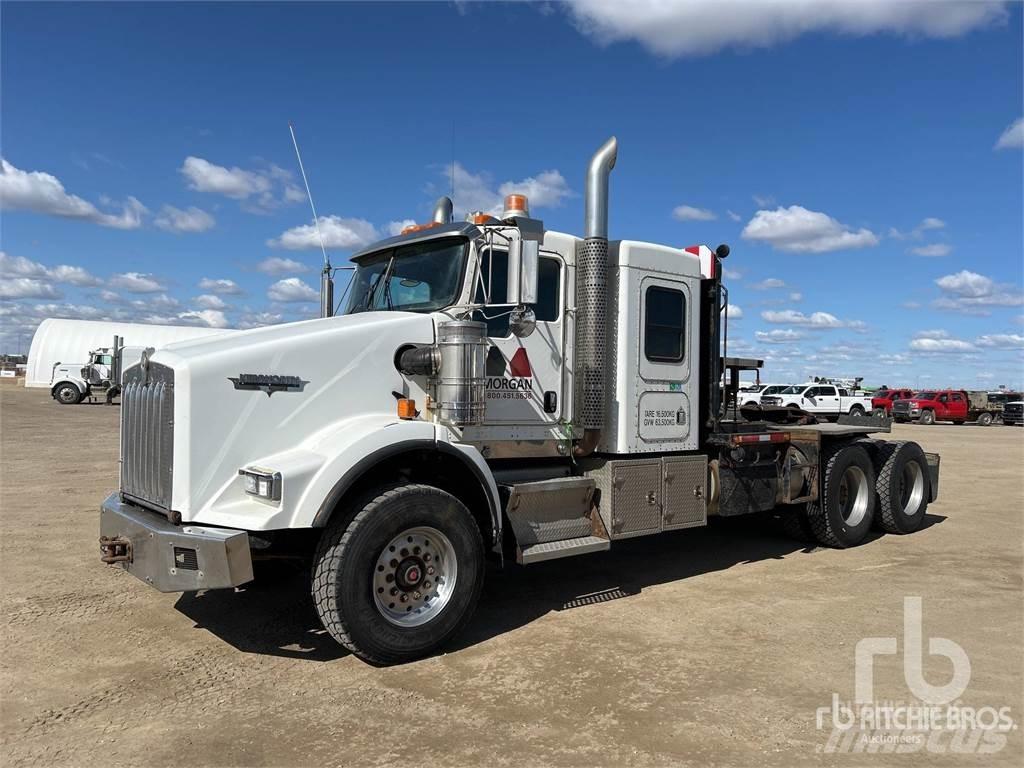 Kenworth T800 Beavertail Flatbed / winch trucks