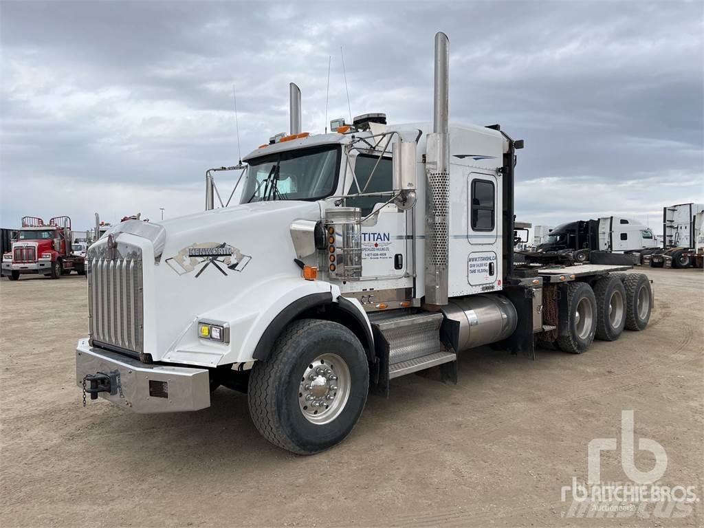 Kenworth T800 Beavertail Flatbed / winch trucks