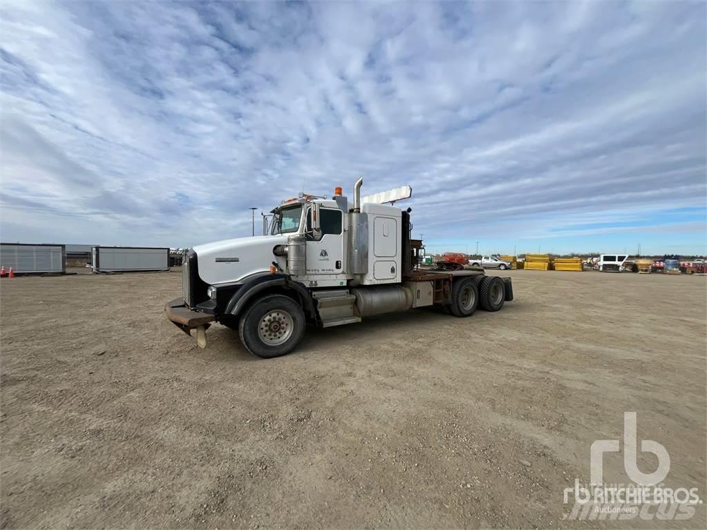 Kenworth T800 Beavertail Flatbed / winch trucks