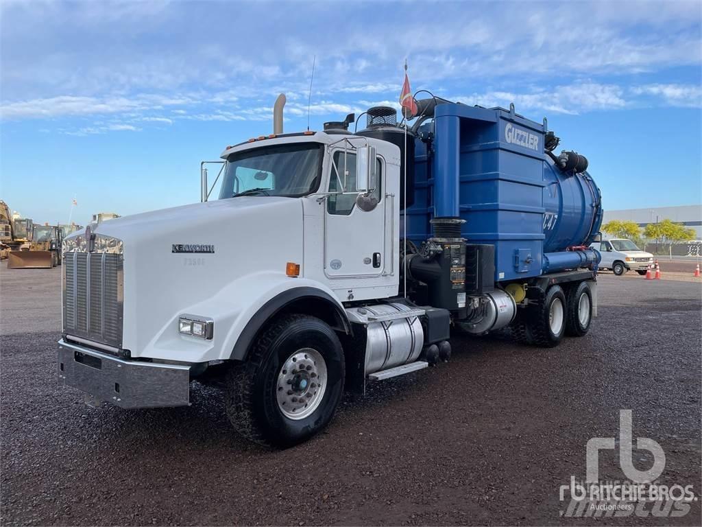Kenworth T800 Combi / vacuum trucks
