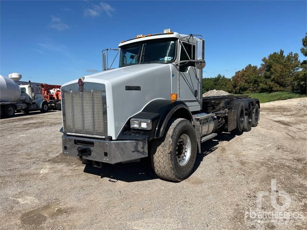 Kenworth T800 Cable lift demountable trucks