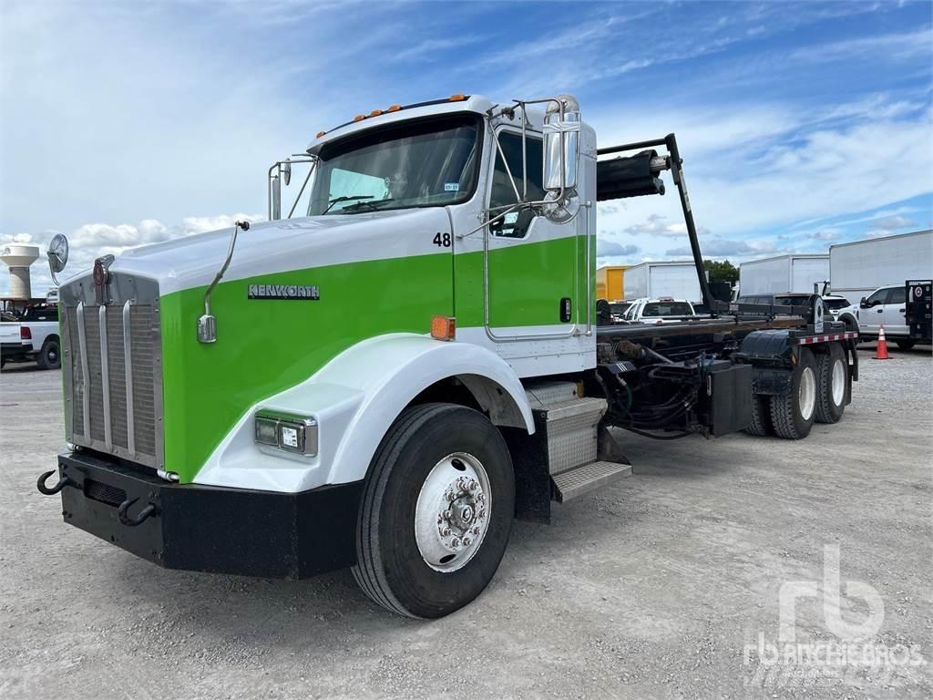 Kenworth T800 Cable lift demountable trucks