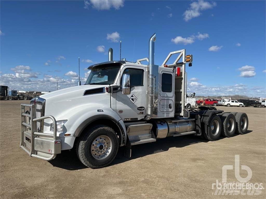 Kenworth T880 Tractor Units