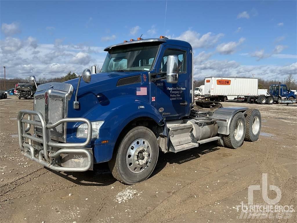 Kenworth T880 Tractor Units