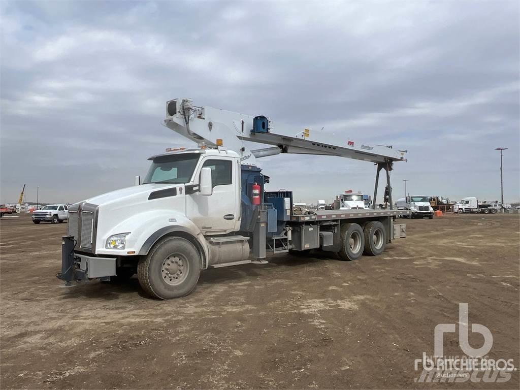 Kenworth T880 Crane trucks