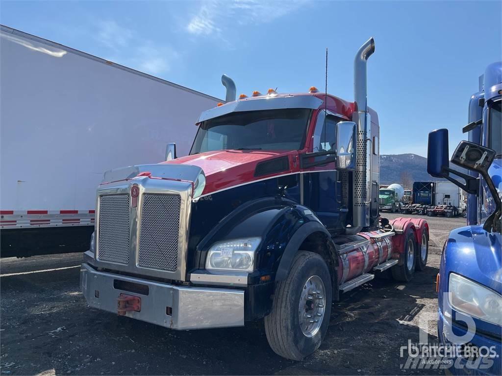 Kenworth T880 Tractor Units