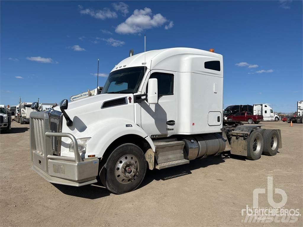 Kenworth T880 Tractor Units