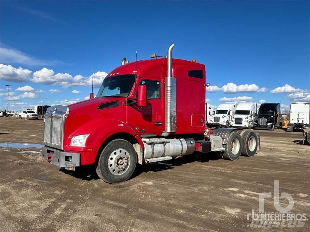 Kenworth T880 Tractor Units