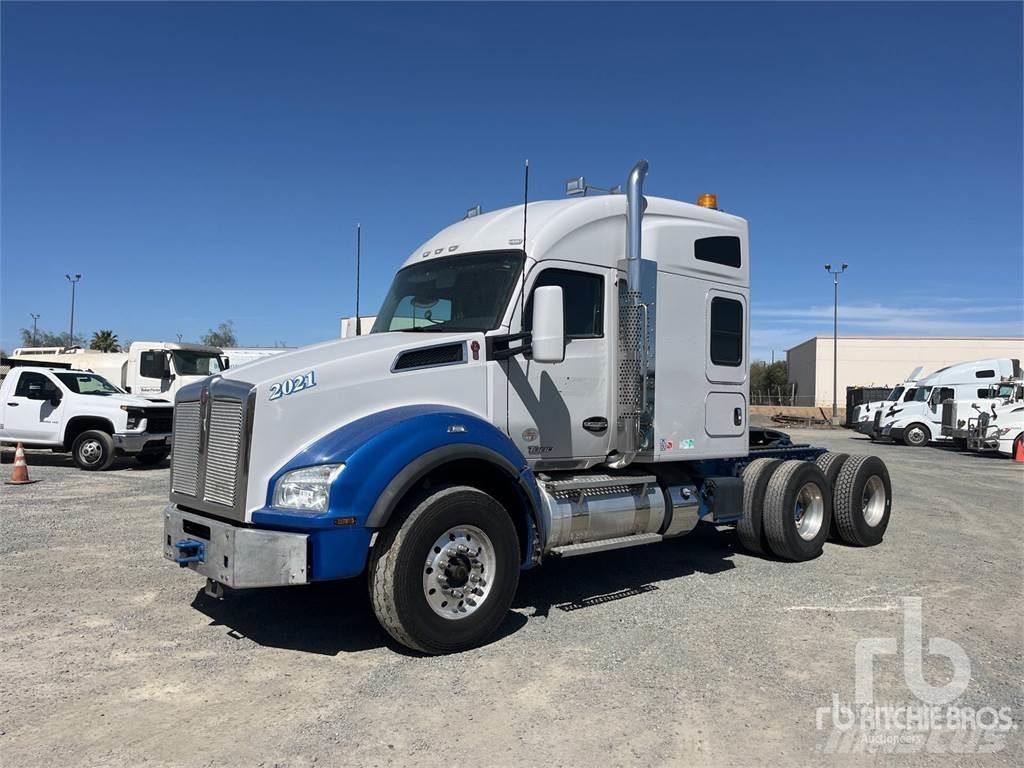 Kenworth T880 Tractor Units