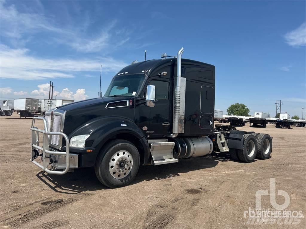 Kenworth T880 Tractor Units
