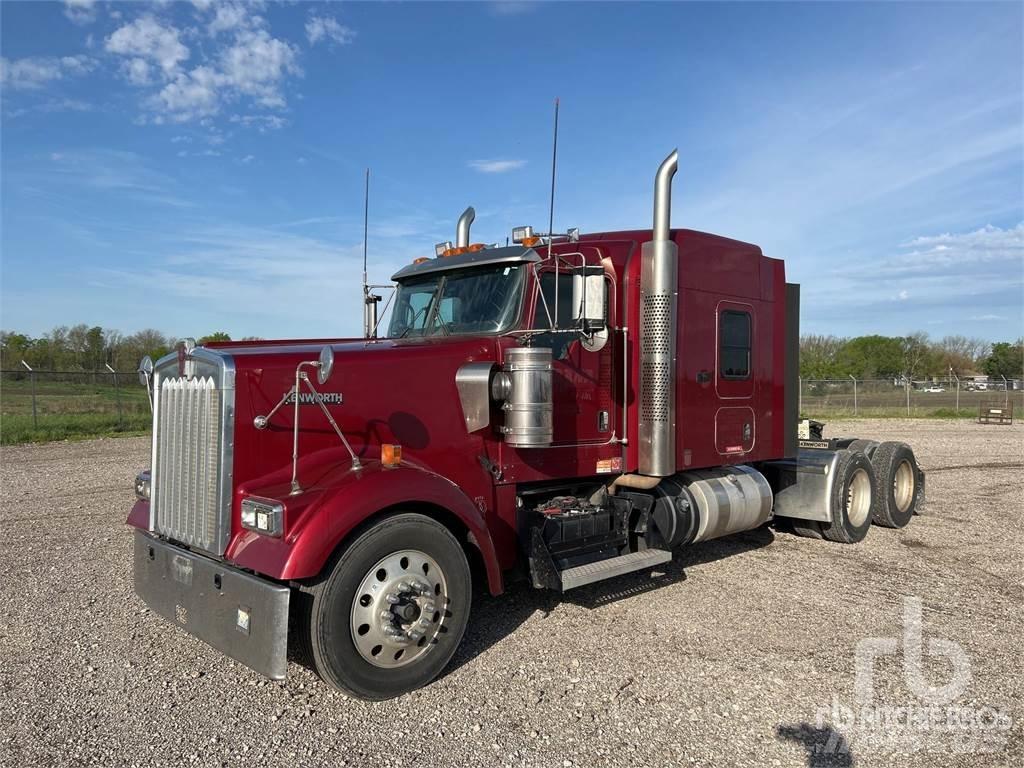 Kenworth W900 Tractor Units