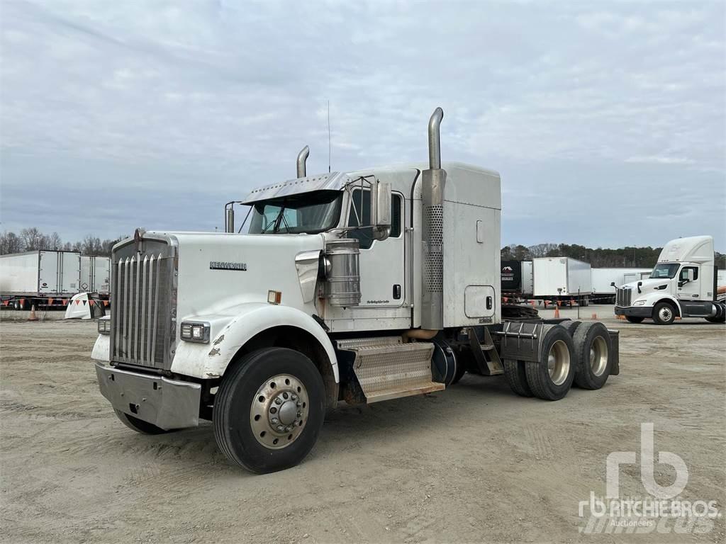 Kenworth W900 Tractor Units