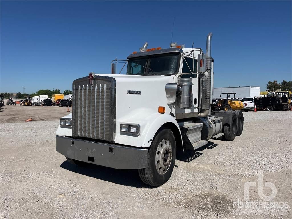 Kenworth W900 Tractor Units