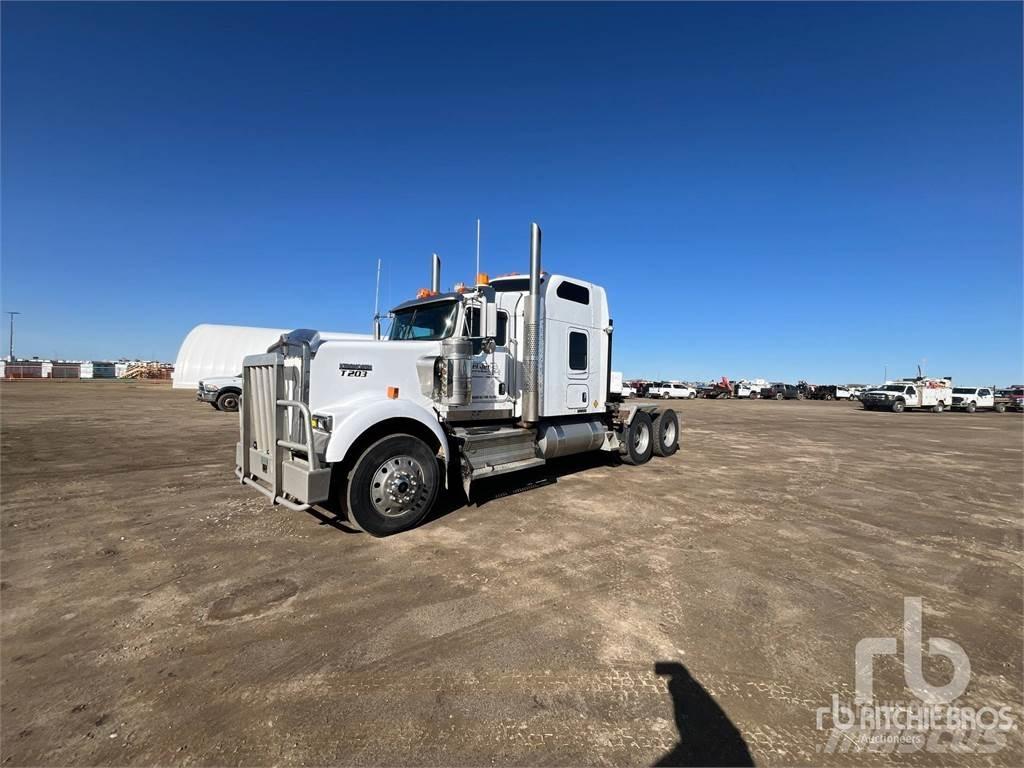 Kenworth W900 Tractor Units