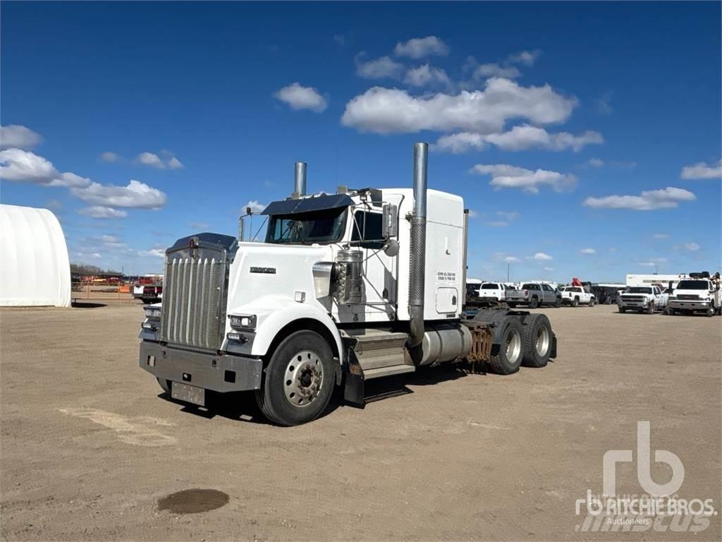 Kenworth W900 Tractor Units