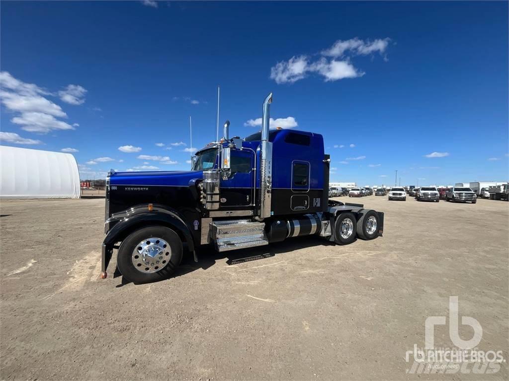 Kenworth W900L Tractor Units