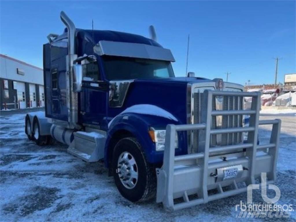 Kenworth W990 Tractor Units