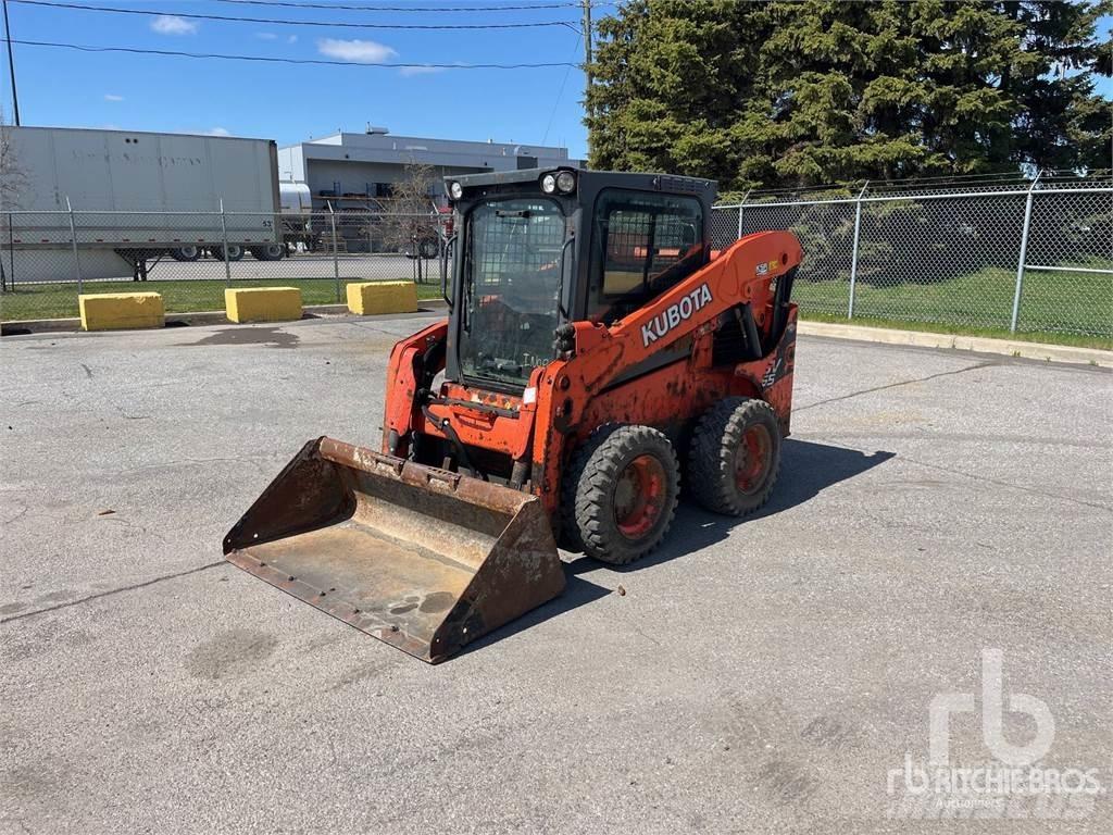 Kubota SSV65 Skid steer loaders