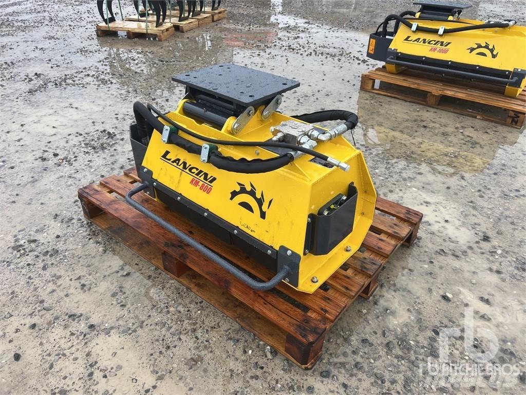  LANCINI KM.800 Other components