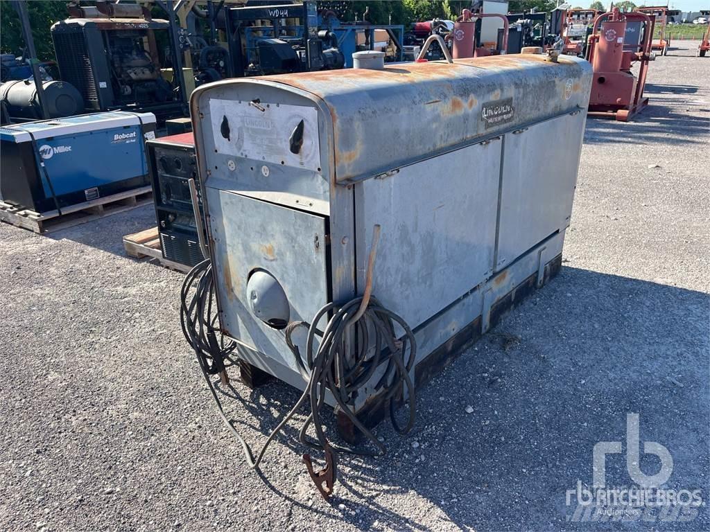 Lincoln SAE-400 Welding machines