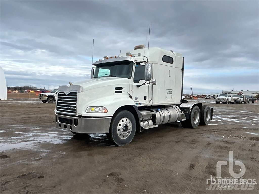 Mack CXU613 Tractor Units