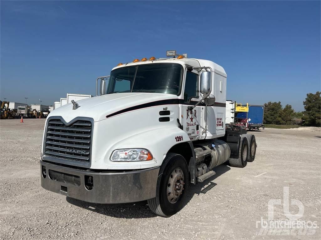 Mack CXU613 Tractor Units