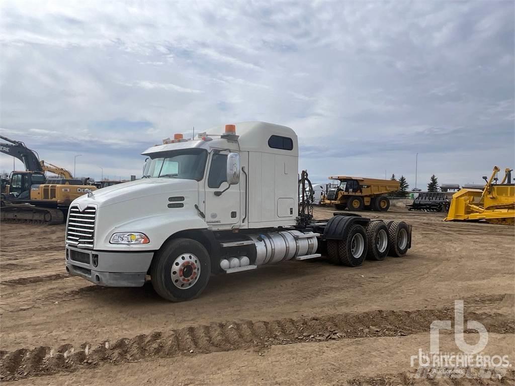 Mack CXU614 Tractor Units