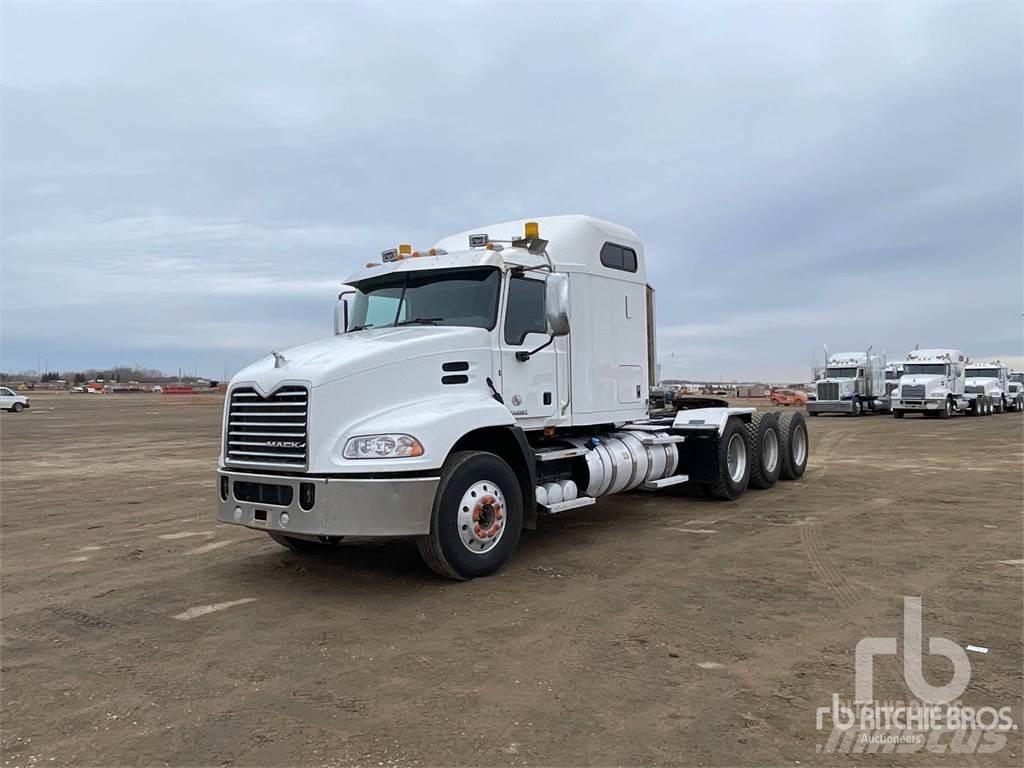 Mack CXU614 Tractor Units