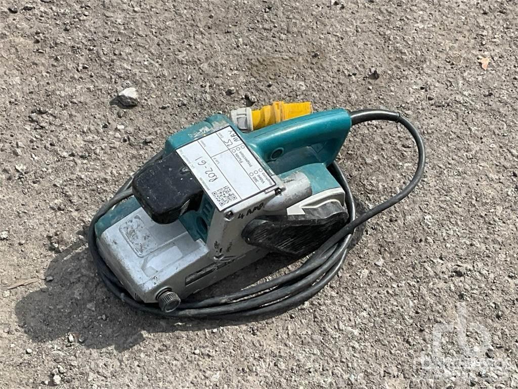 Makita 9404 Construction - Others